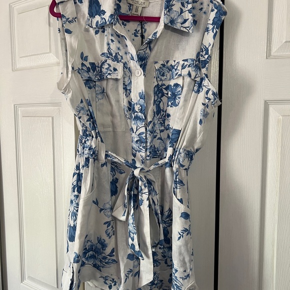 Rachel Zoe Blue Floral Romper - Picture 1 of 12